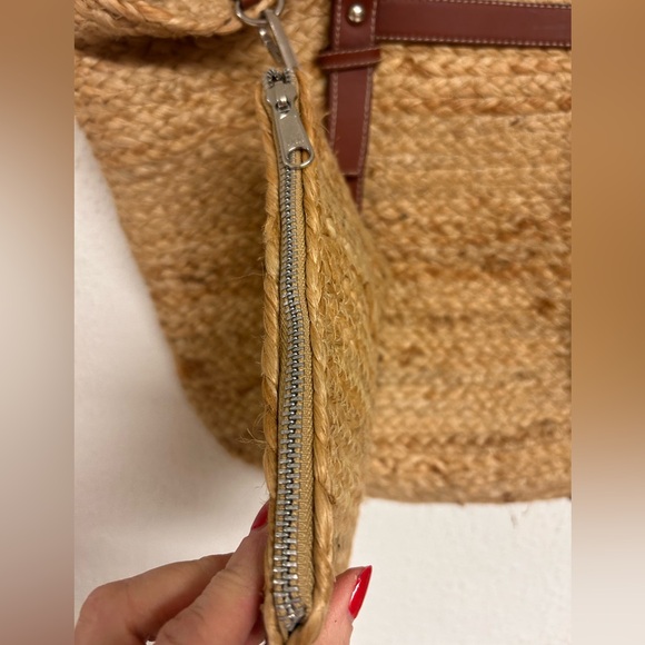 Haute Hippie Straw Woven Raffia Bag Tan Brown Leather Pocket and Trim Tote NWT - Picture 4 of 7